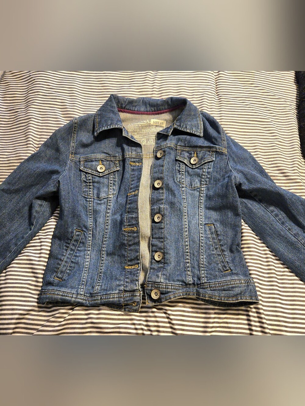 Merona Medium Blue Denim Jacket with Button Front